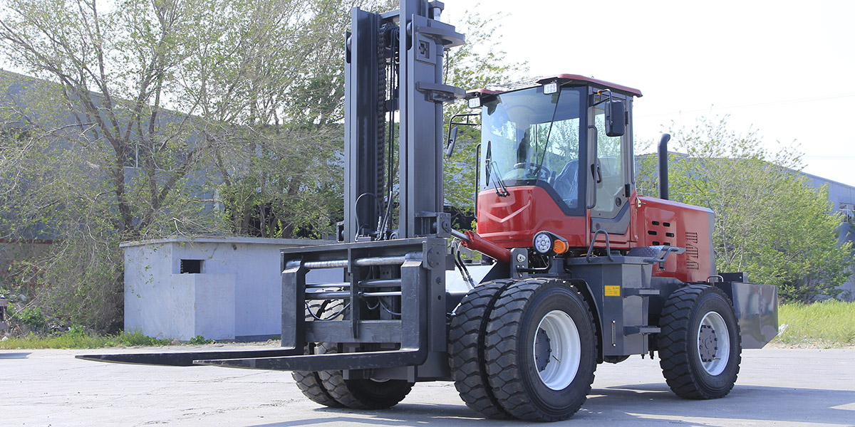 10 Ton Rough Terrain Forklift Shipped to Oceania for Heavy Outdoor Material Handling