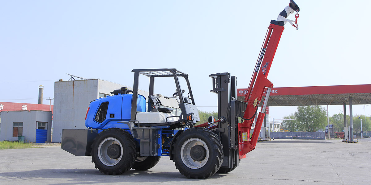 5 Ton Rough Terrain Forklift Shipped to Latin America for Construction and Farm Logistics