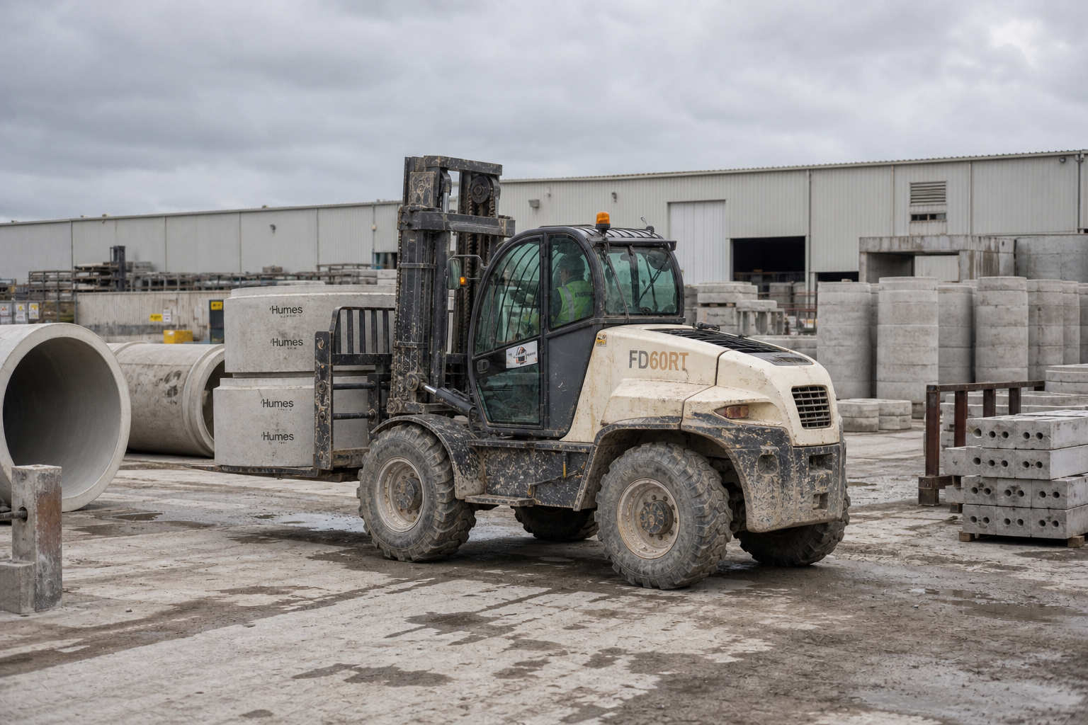 5 Ton Rough Terrain Forklift Delivered for Heavy-Duty Outdoor Material Handling
